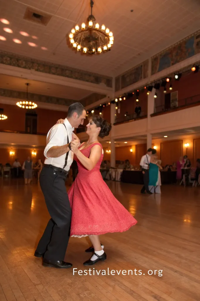 Couple in retro-inspired Valentine's Day outfits