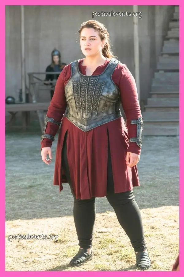 Renaissance warrior costume plus size