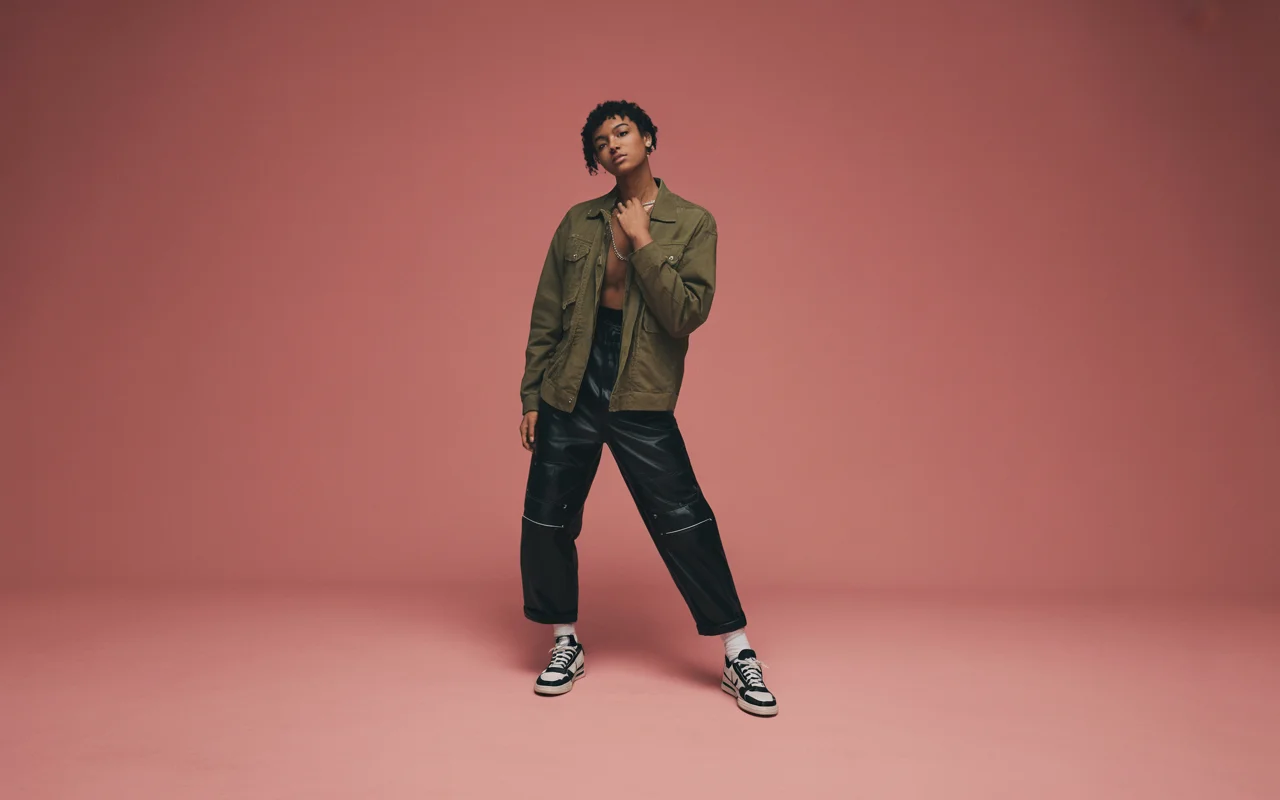 Sneaker-ball-outfit-ideas