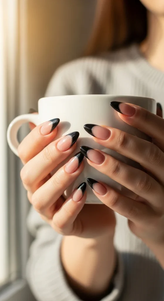 Black cat eye French tips