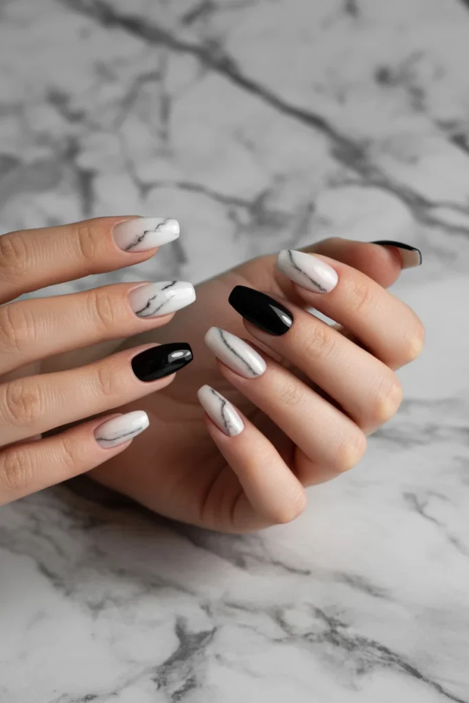 Marble ombre gel nails