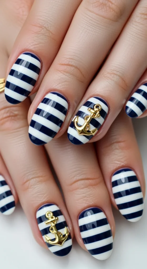 Nautical striped beach nails
